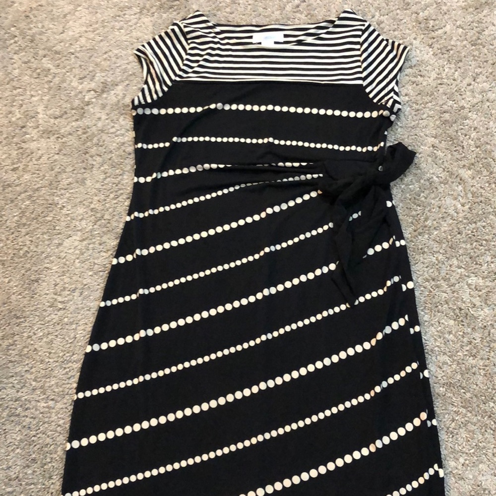 Black and white maternity dress
